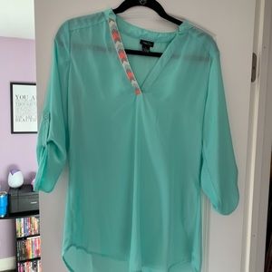 Rue21 sheer turquoise top with patterned detail